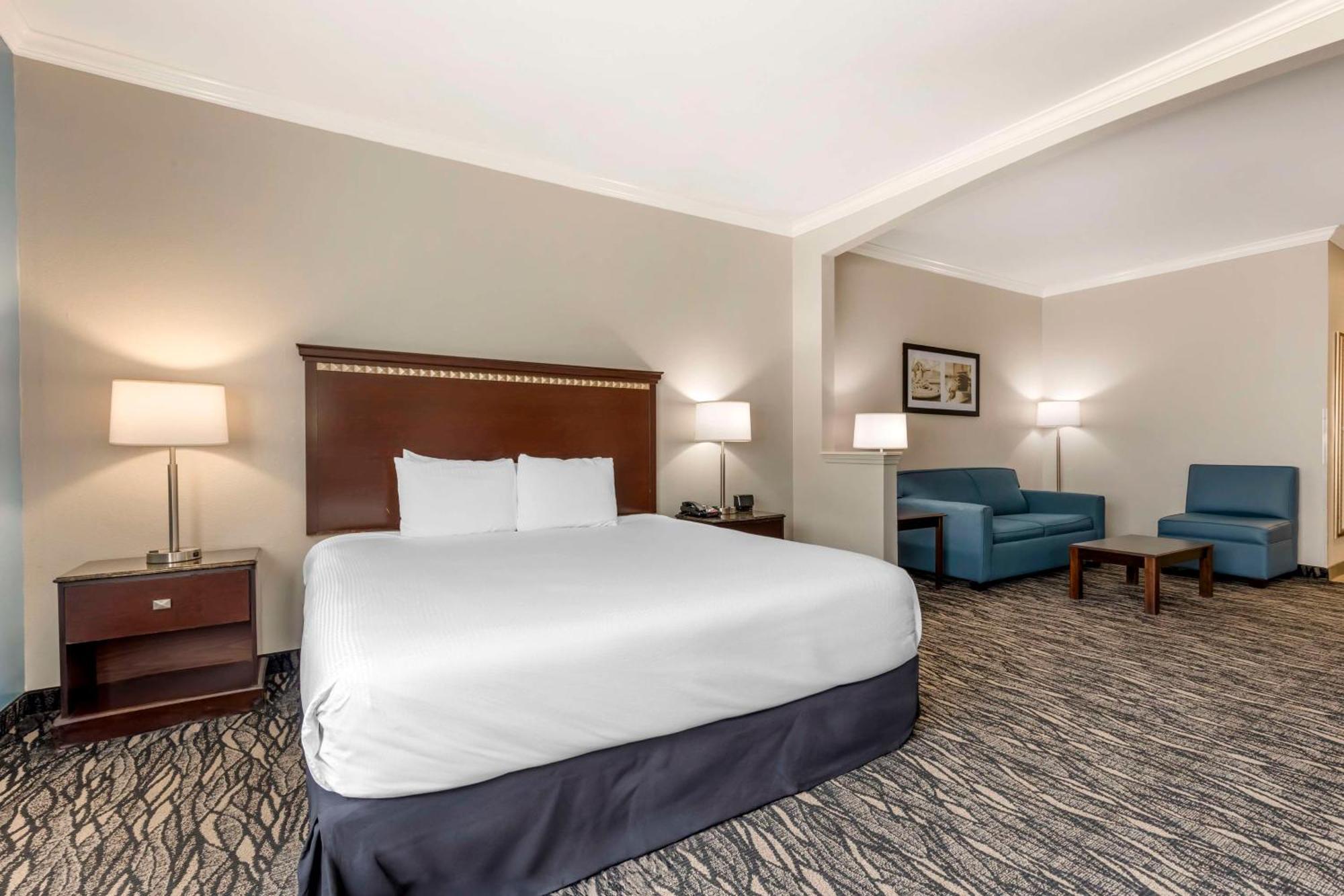 Best Western Plus Lake Worth Екстериор снимка