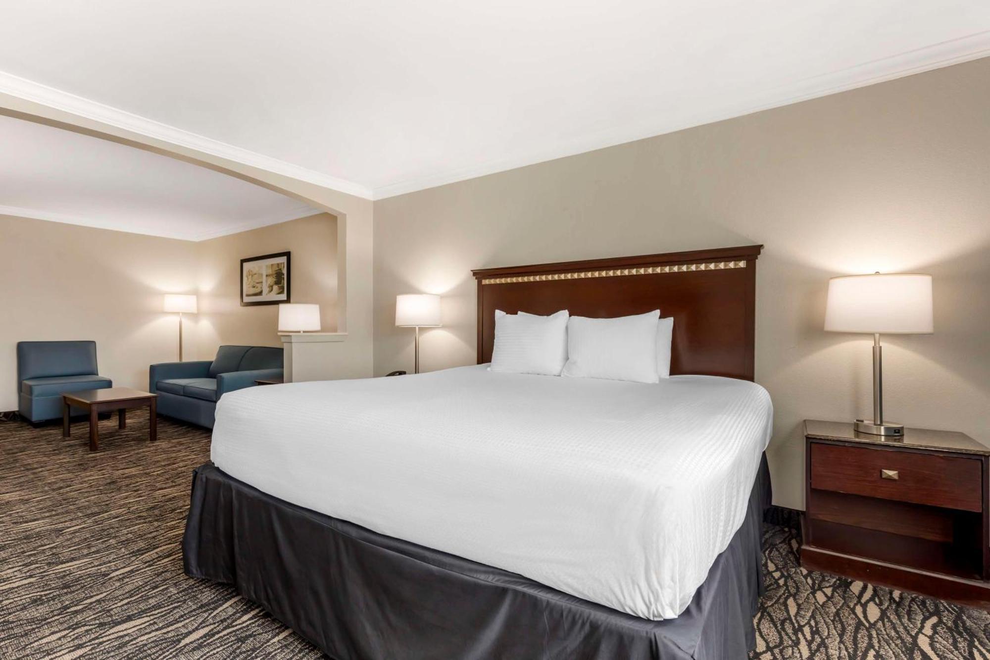 Best Western Plus Lake Worth Екстериор снимка