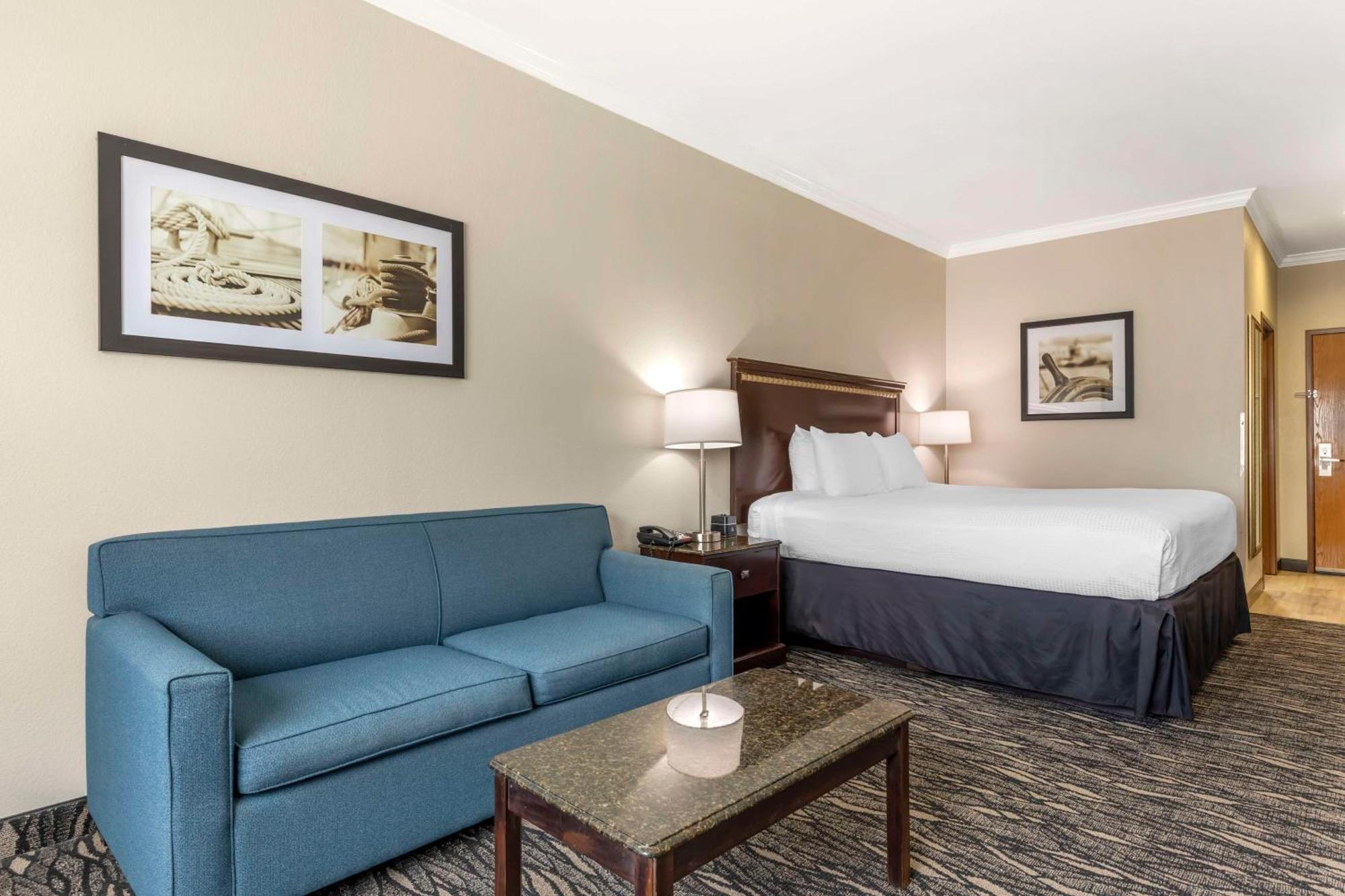 Best Western Plus Lake Worth Екстериор снимка