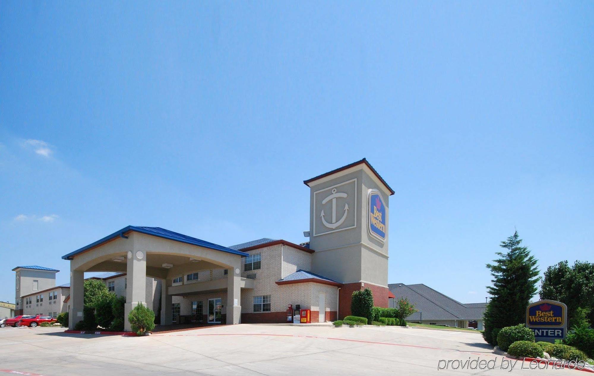 Best Western Plus Lake Worth Екстериор снимка