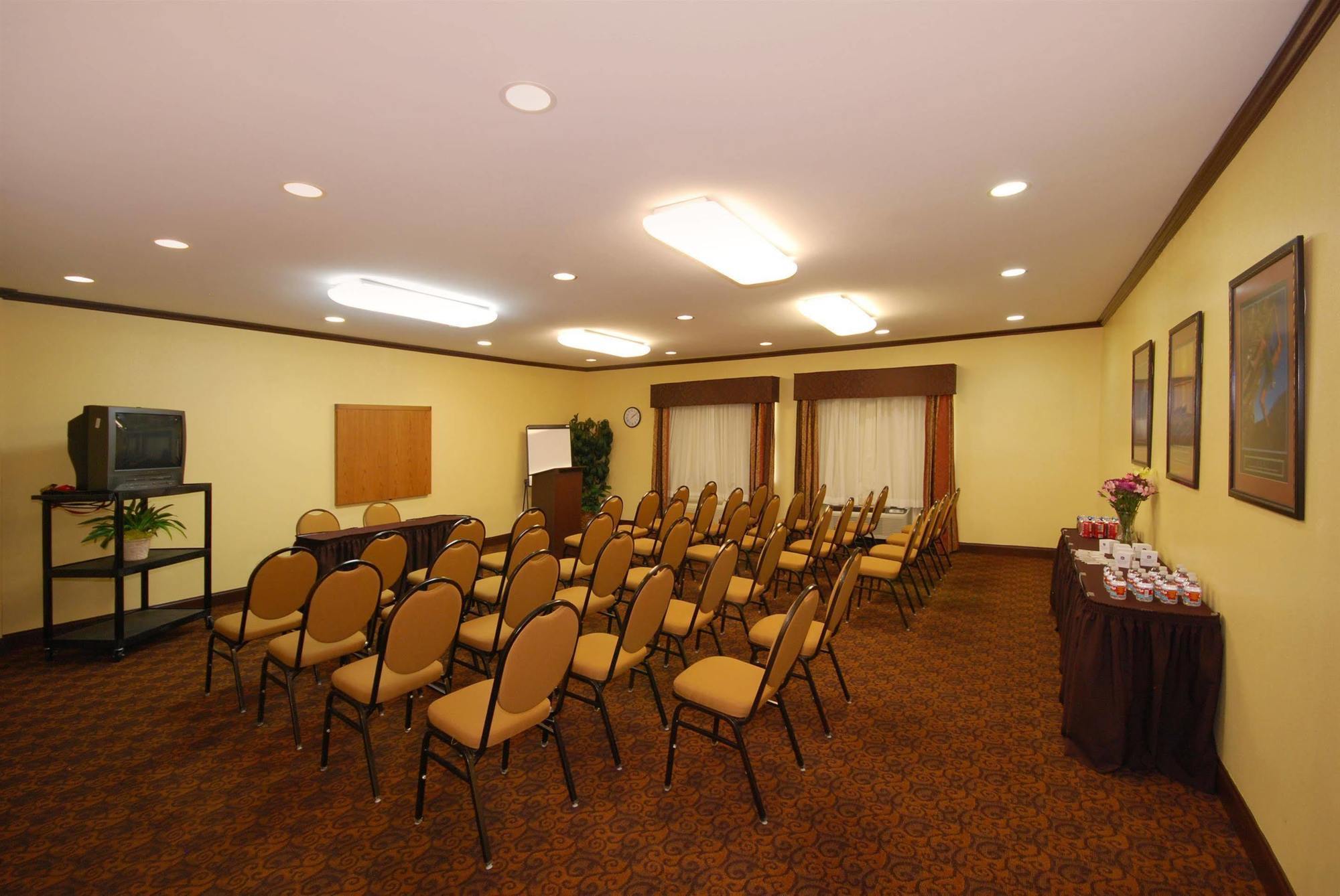 Best Western Plus Lake Worth Екстериор снимка