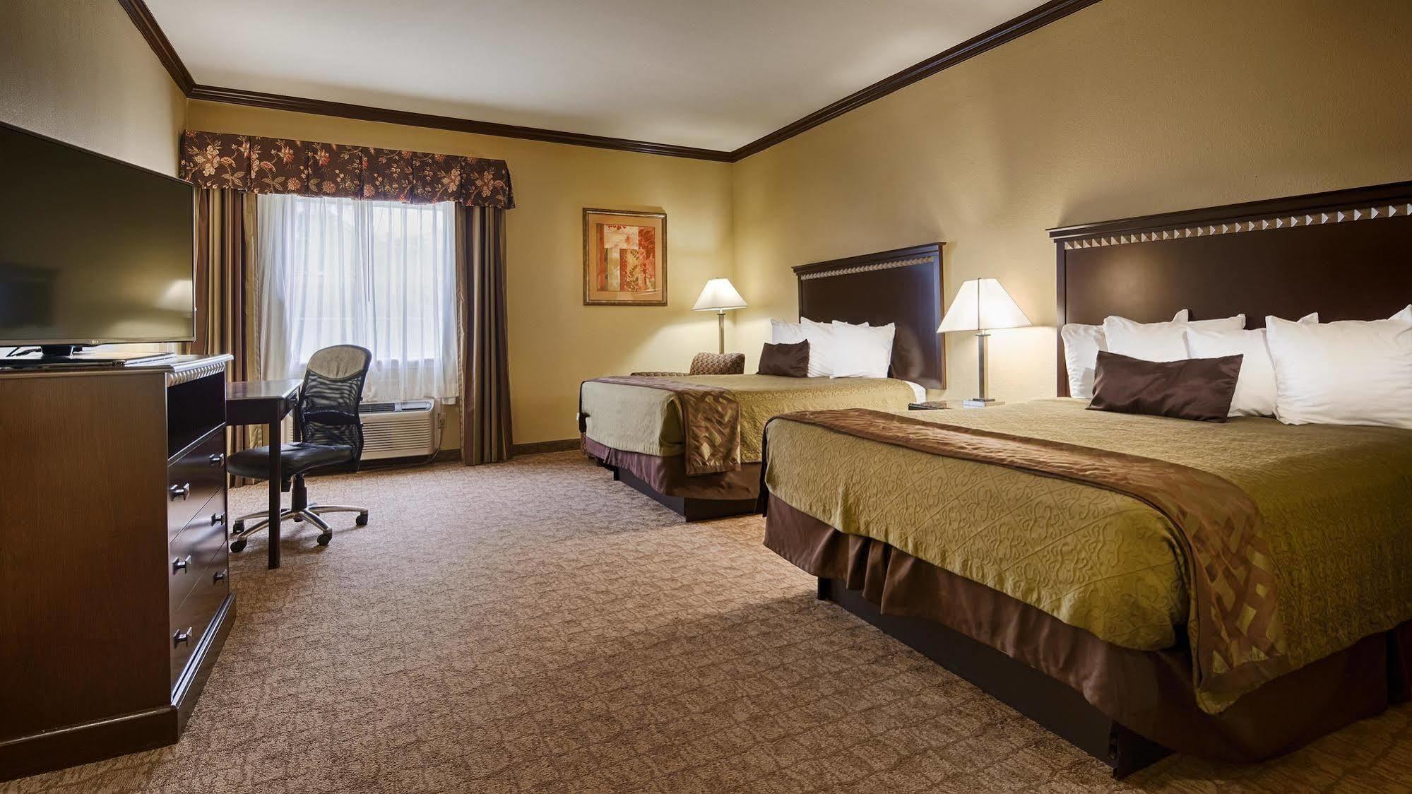 Best Western Plus Lake Worth Екстериор снимка