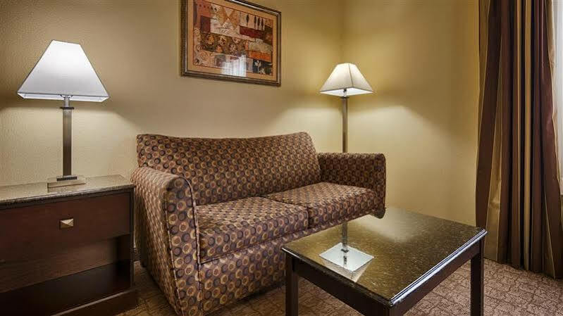 Best Western Plus Lake Worth Екстериор снимка